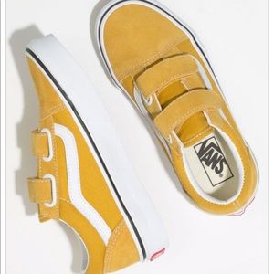 white velcro vans womens